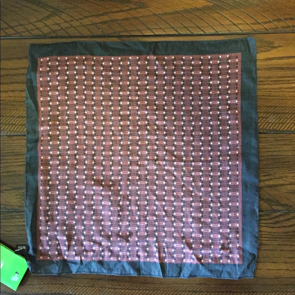 NWT Boss Men’s Pocket Handkerchief